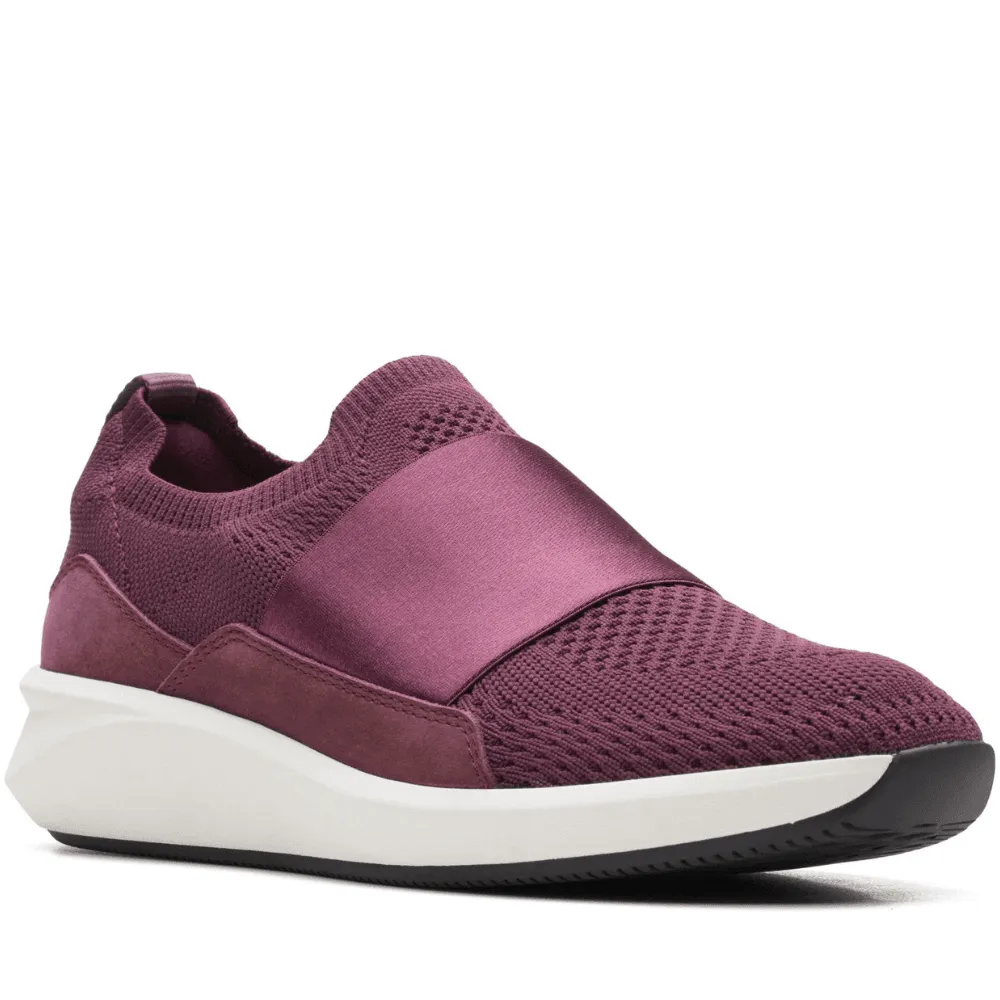 Clarks Ladies Burgundy Un Rio Knit Trainers