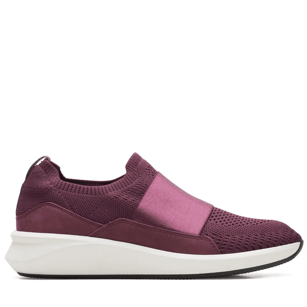 Clarks Ladies Burgundy Un Rio Knit Trainers