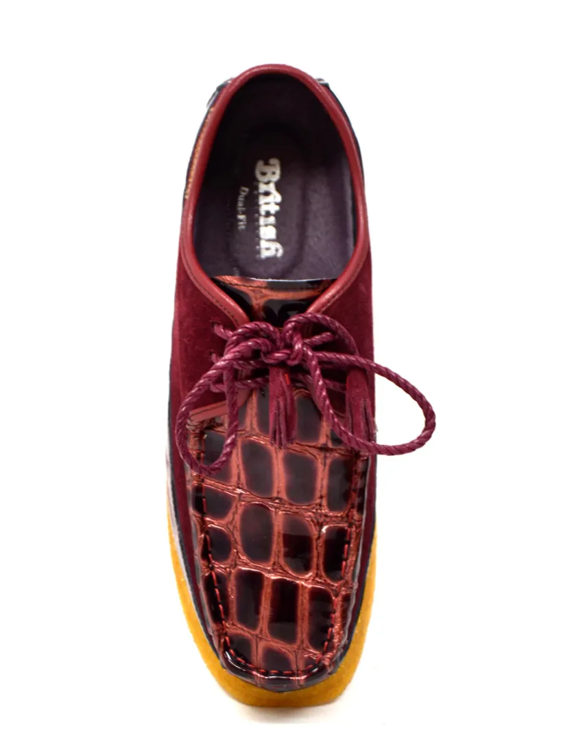 Crown Croc & Suede: Stylish and Comfortable Lace-Up Shoes