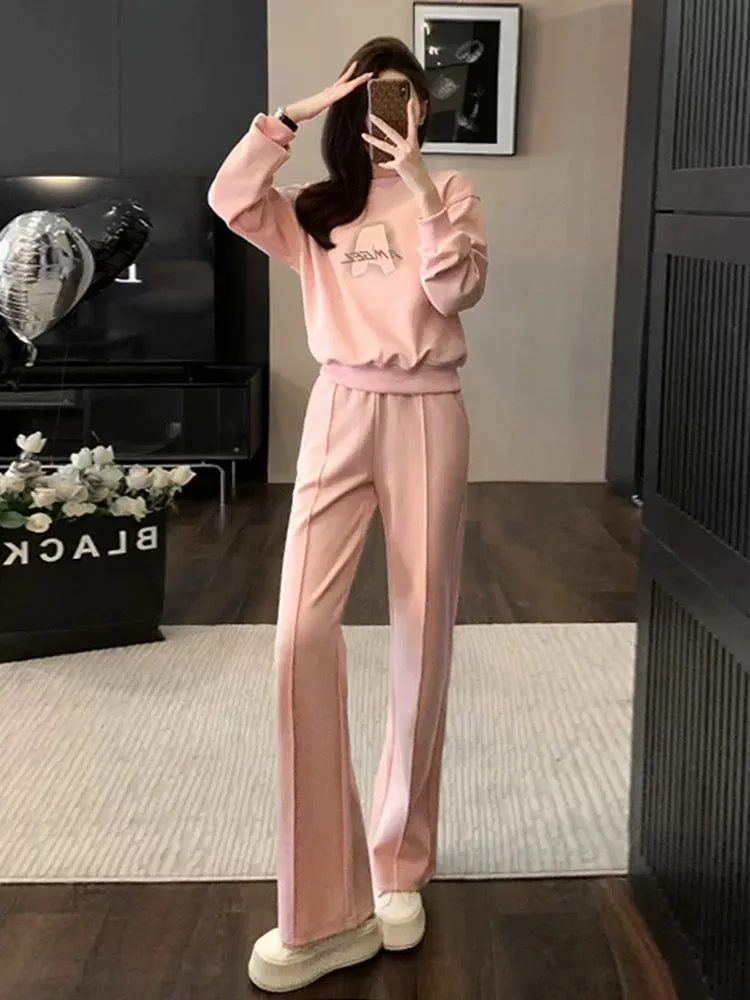 Internet celebrity sports and leisure suit for women spring and autumn 2024 new fashion age-reducing and stylish pink sweatshirt