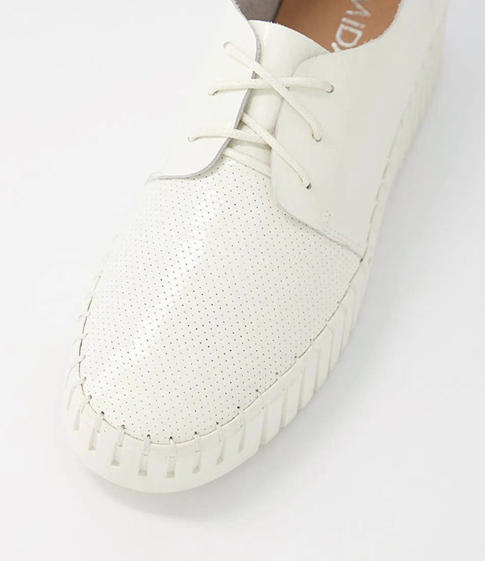 MIDAS Busto Off White Ivory Patent Leather Sneakers