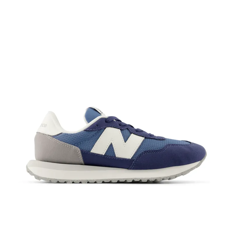 New Balance Youth 237 Walking Shoe - GS237LBW