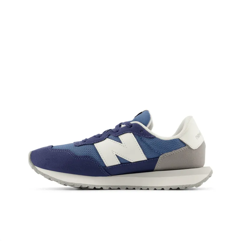 New Balance Youth 237 Walking Shoe - GS237LBW