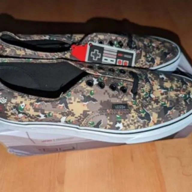 New nintendo x vans authentic duck hunt nes retro classic mens rare new