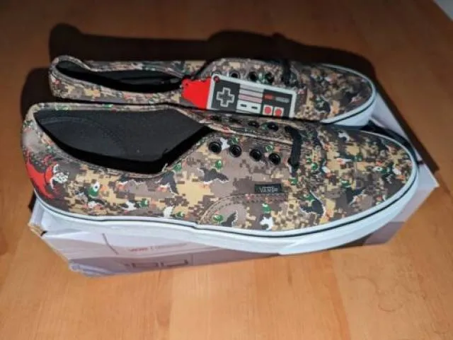 New nintendo x vans authentic duck hunt nes retro classic mens rare new