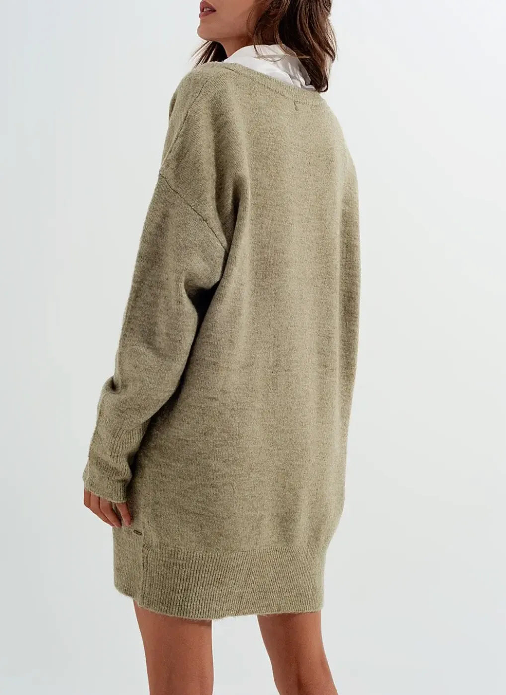 OVERSIZED V-NECK JUMPER