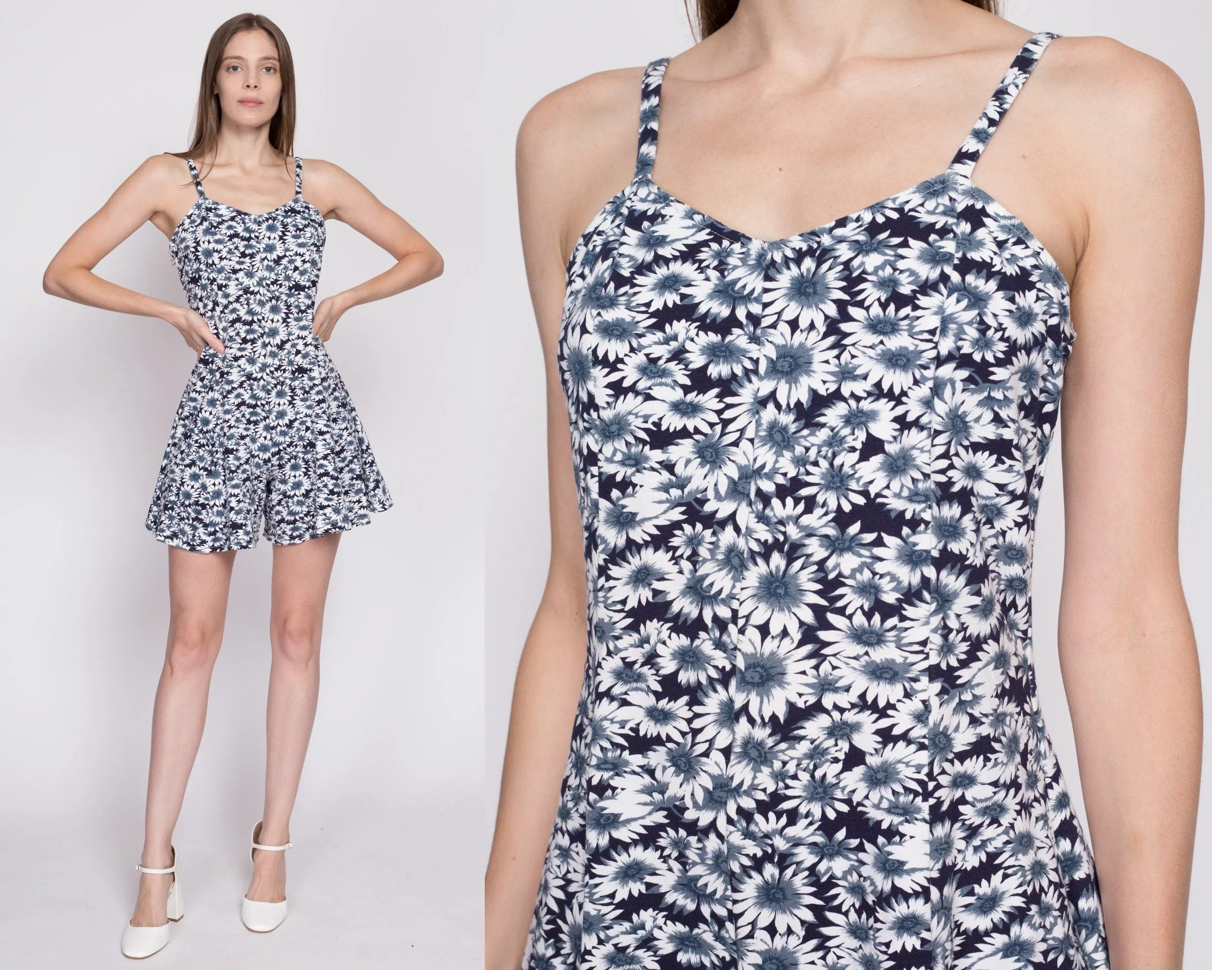 Petite Medium 90s Blue Daisy Floral Romper