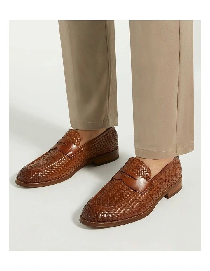 Saharas Dress Loafer in Tan