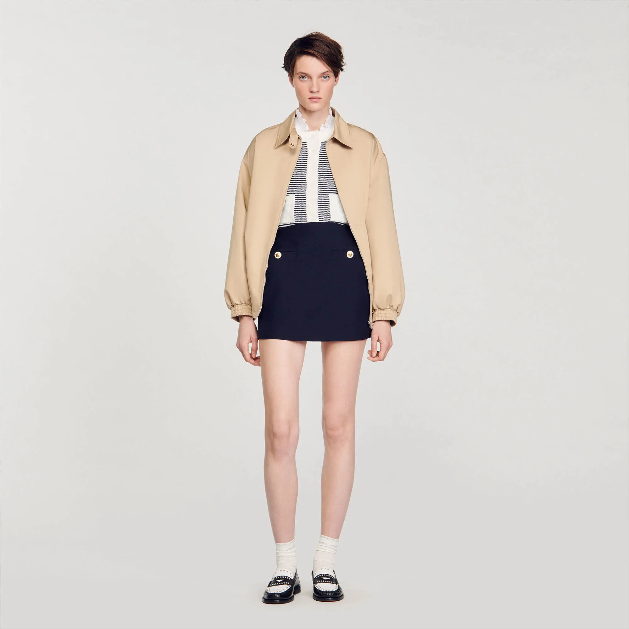 Short wool twill skirt