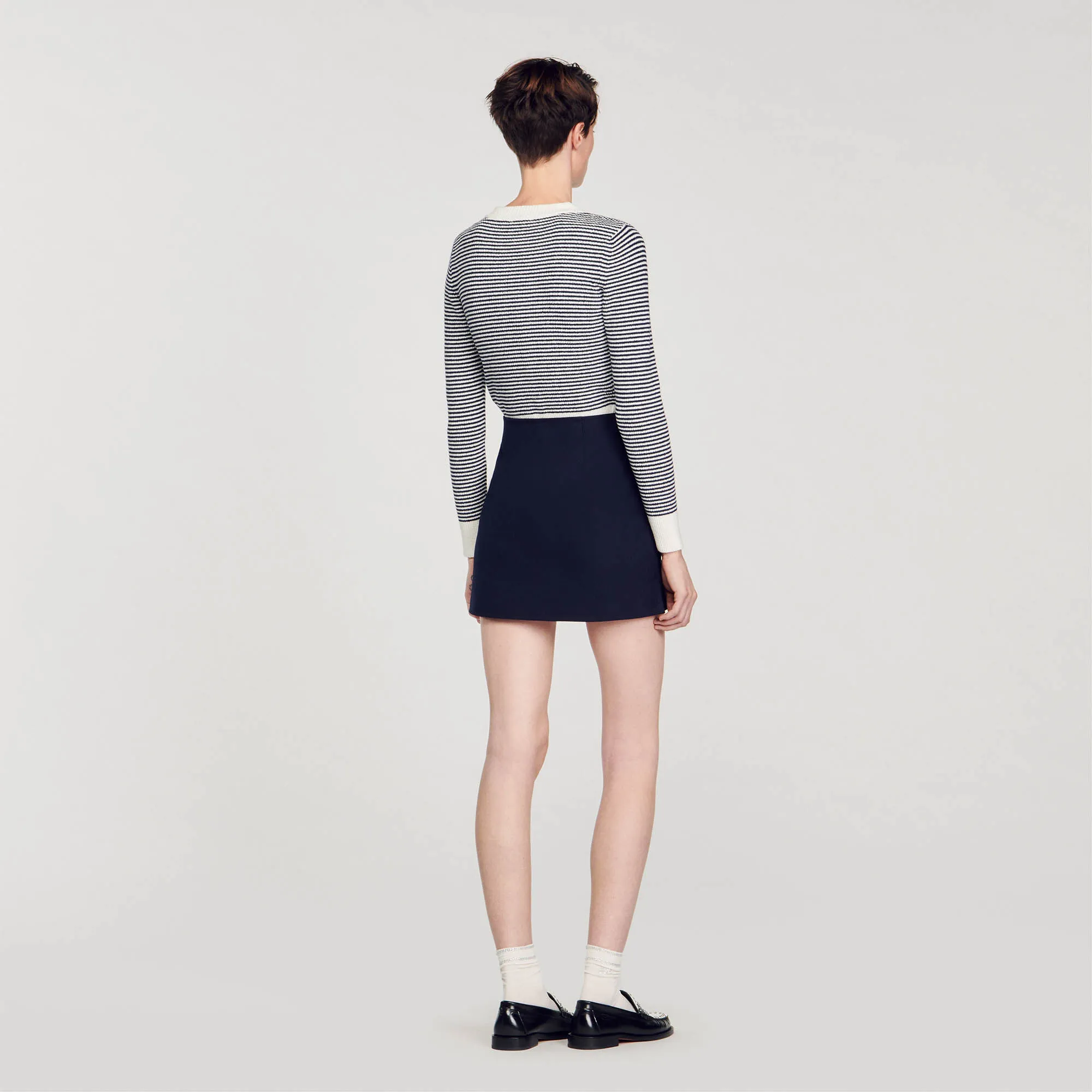 Short wool twill skirt