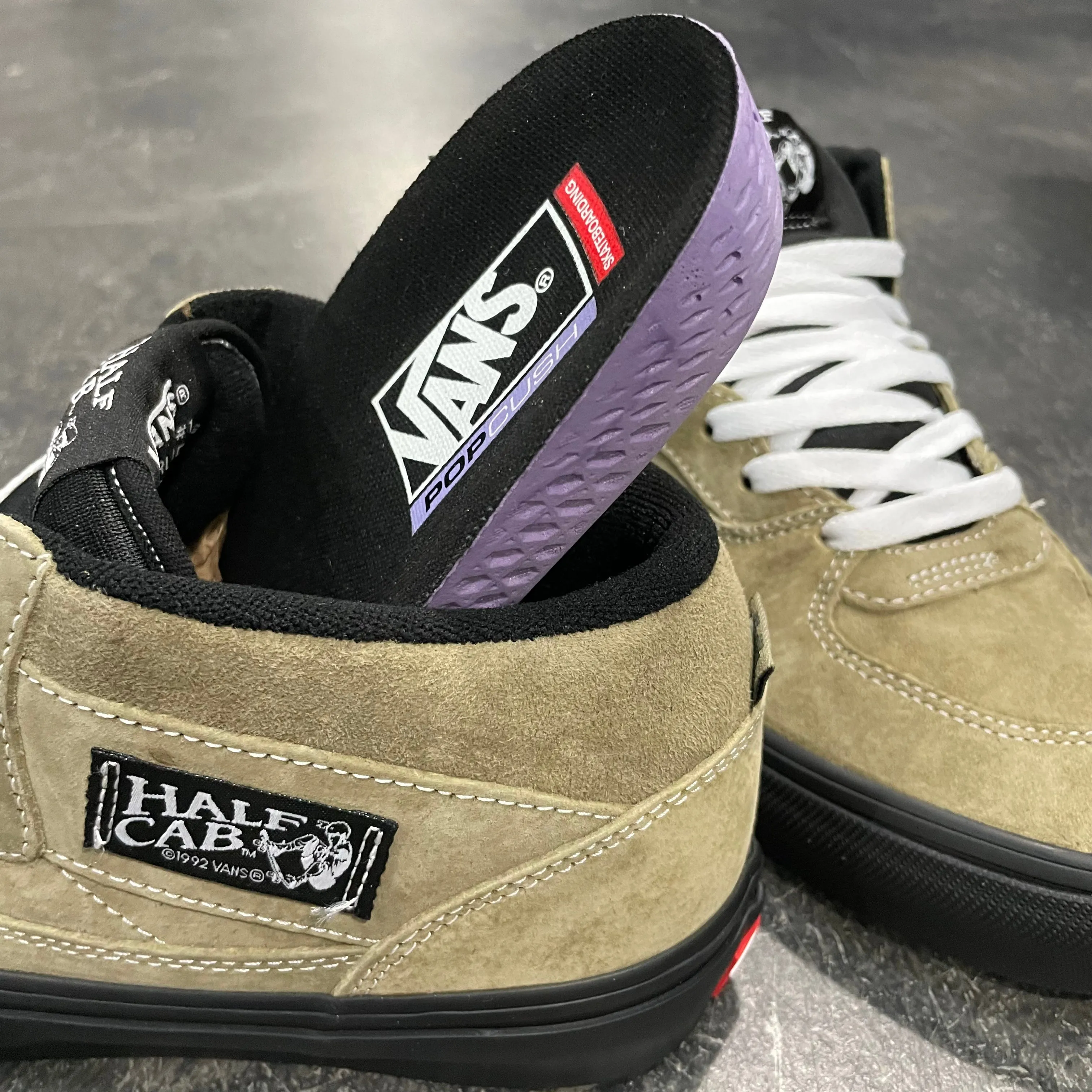 Vans Skate Half Cab Pig Suede Olive/Black SALE