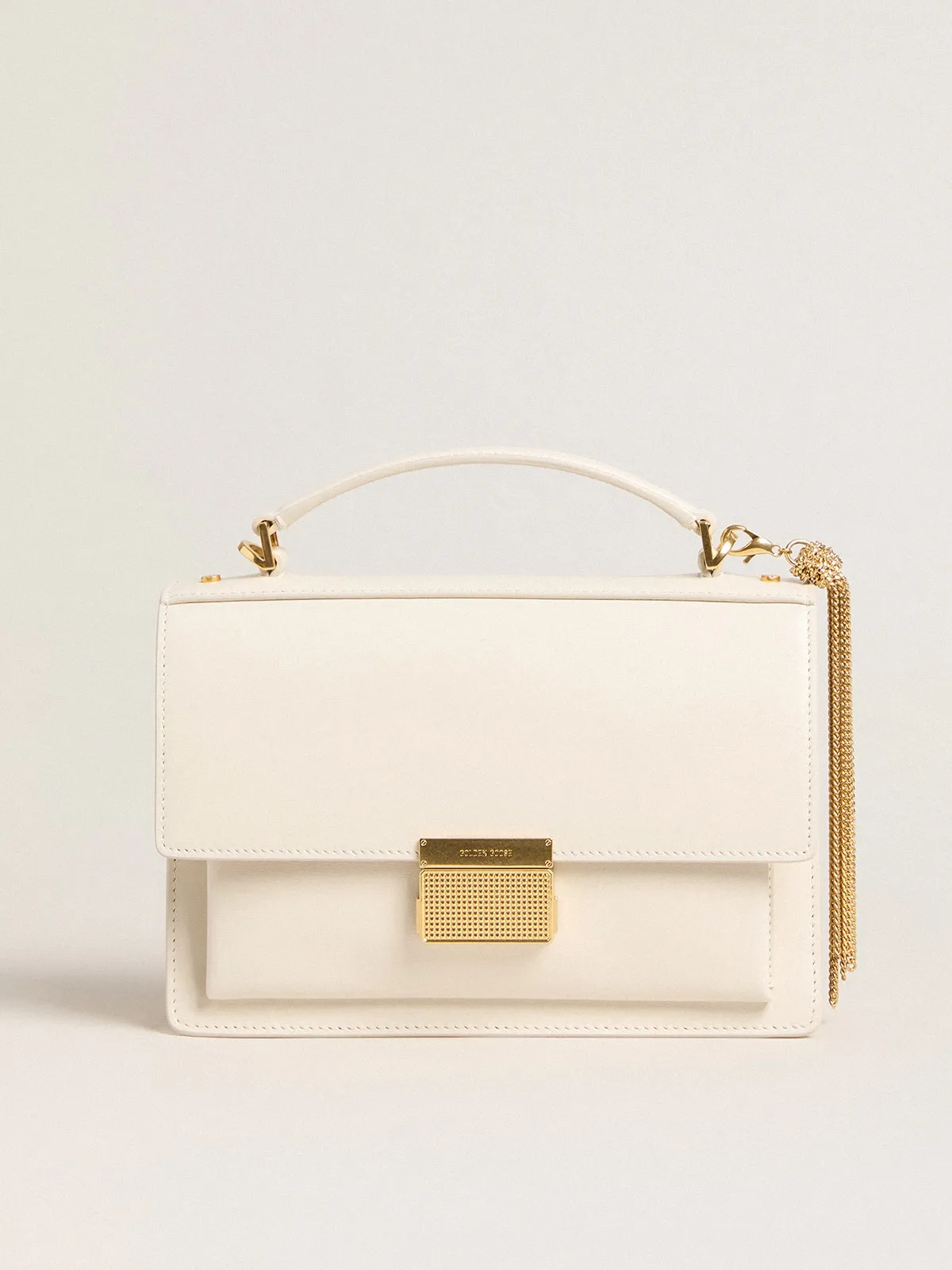 Venezia Bag in butter-colored boarded leather with gold details